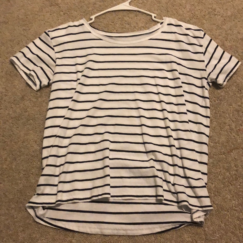 LULUS BASIC STRIPED T-SHIRT
